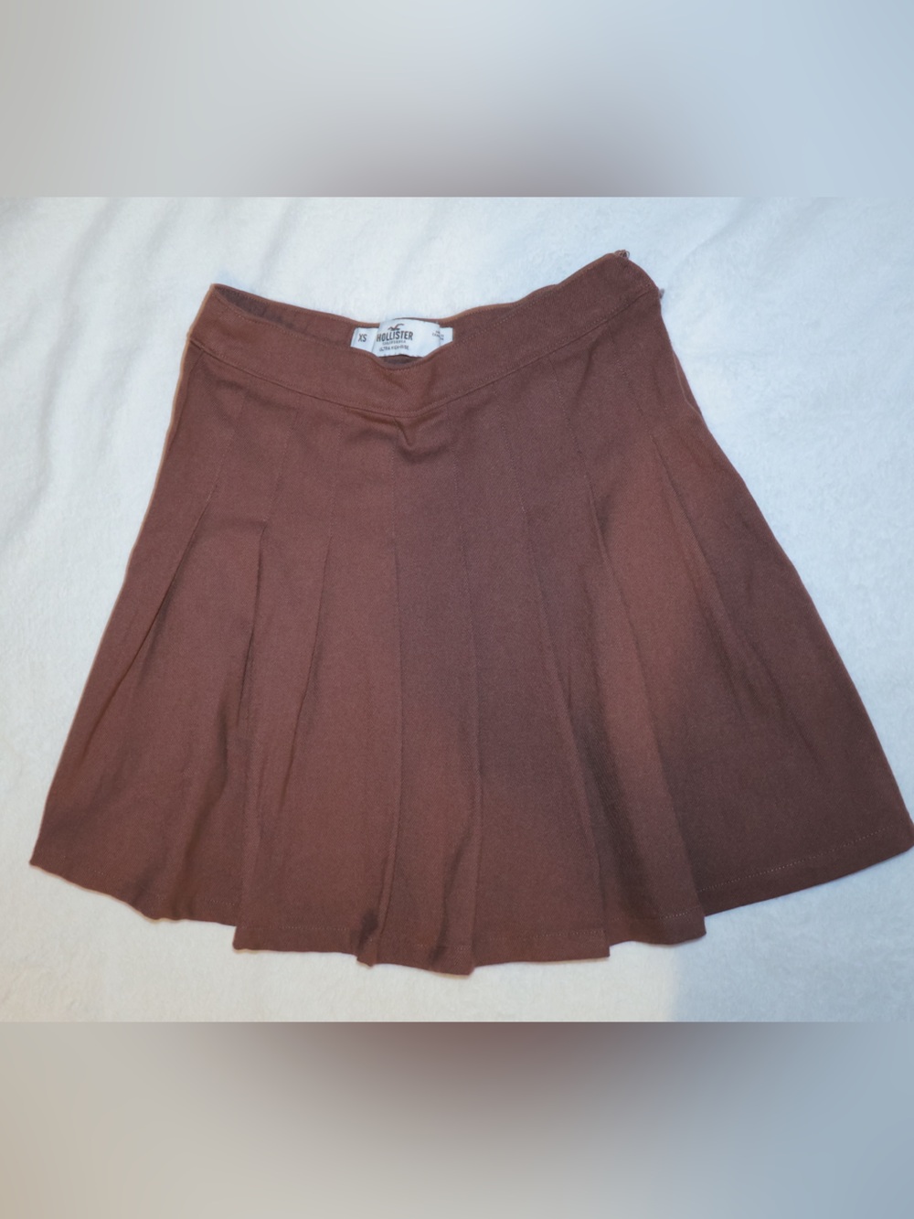 Hollister Brown Pleated Mini Skirt